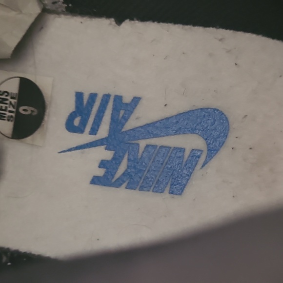 Jordan 1.5 Reverse Fragment Sneakers in size 9. - Picture 9 of 12